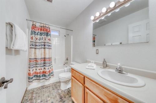 Seventh Street Select image 14